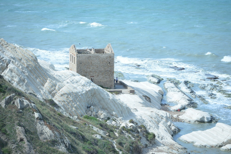 La Riserva naturale di Punta Bianca, Agrigento
