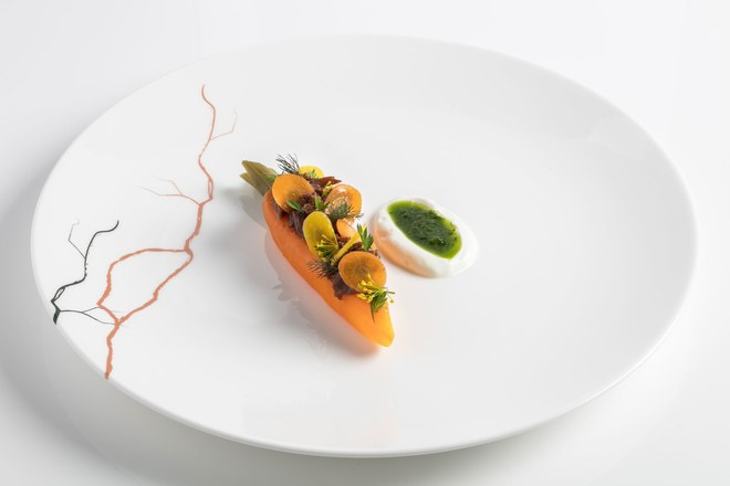 Carota e agnello brasato (foto Core by Clare Smyth)
