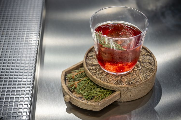 Escape: gin botanico norvegese, ratafia di ciliegi