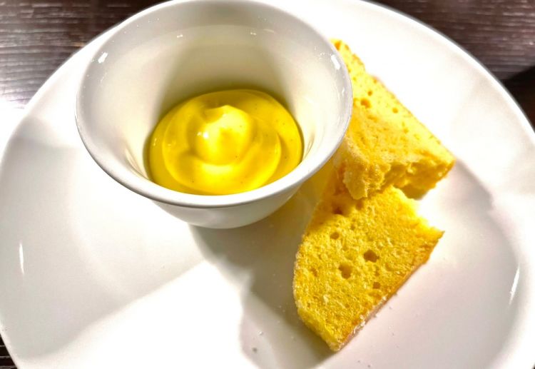 Crema pasticcera (con le nostre uova) e ciambella di Romagna