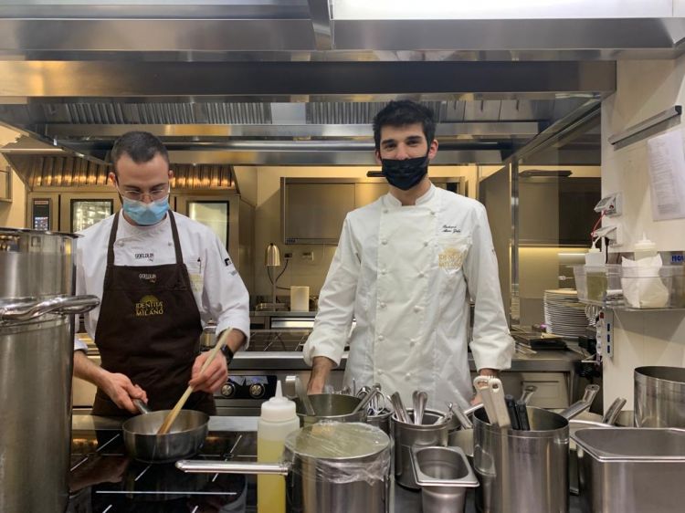 Abou Zaki nella cucina di Identità Golose Milano
