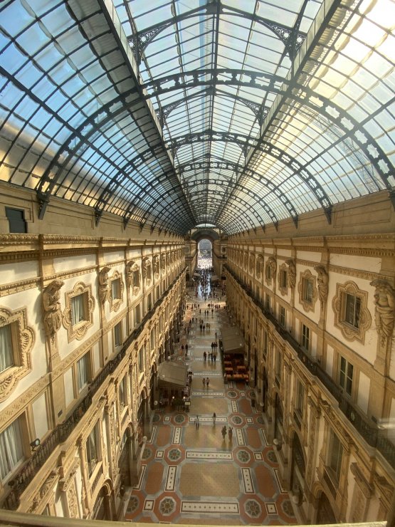 La vista sulla Galleria più famosa di Milano dall'hotel Vik Gallery
