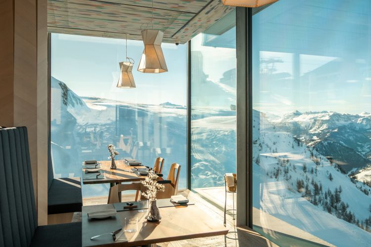 Particolare del ristorante AlpiNN by Norbert Nied