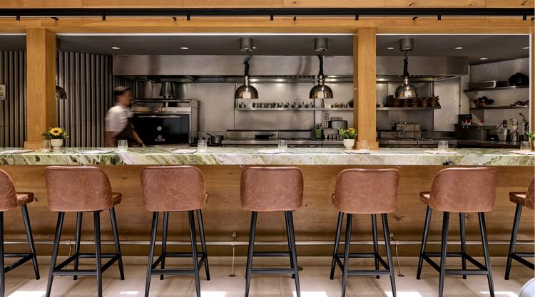 La barra del ristorante Quintonil, quartiere Polan