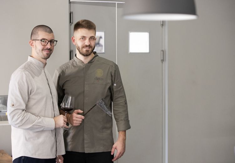 Riccardo e Matteo Vergine, 32 e 28 anni, al timone