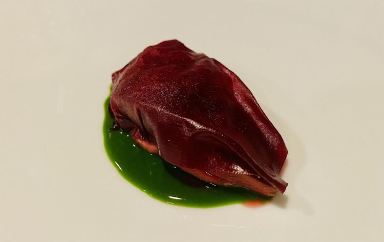 Piccione, prezzemolo, rapa rossa