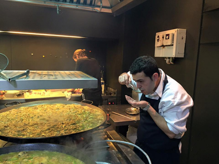 Camarena and paella
