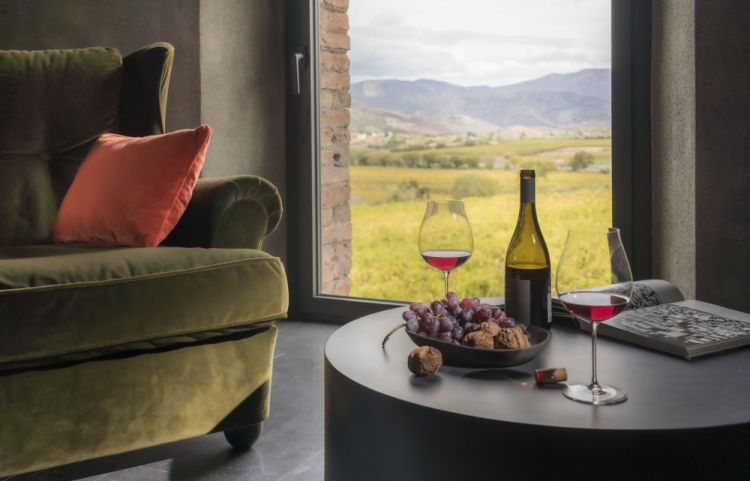 Dimora Cottanera, tra vino, natura e ospitalità
