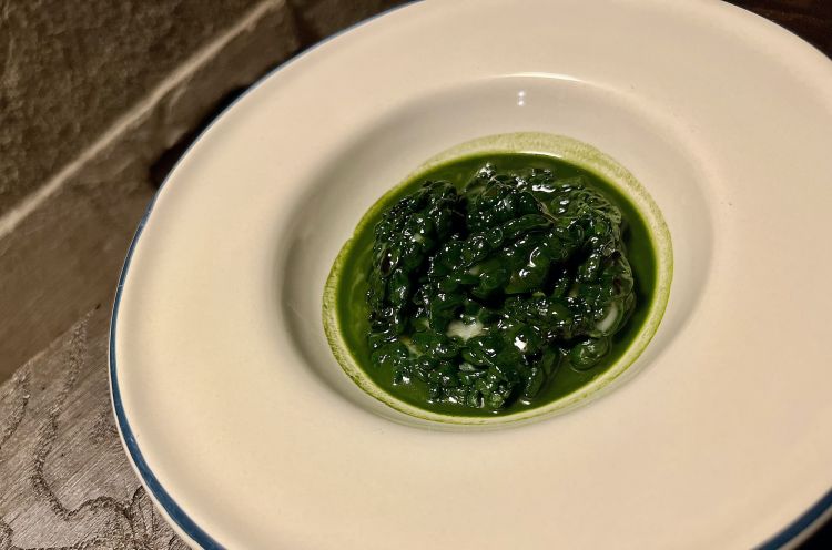 Cavolo nero, mela e rafano
