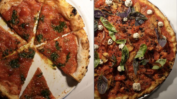 Due marinare separate dalla nascita: quella più orotodossa (ed eterea, leggera, gustosissima) di Diego Vitagliano (che ha pizzerie in 3 sedi di Napoli e dintorni) e la Marinara Autunnale dell'afterparty di Jacopo Mercuro (180 grammi, Roma), un gioco apparentemente semplice ma figlio di una fitta trama tra pomodoro tardivo, pomodoro del piennolo marinato in vinaigrette al melograno, salsa aioli ai funghi porcini e alloro e polvere di olive e capperi e datteri (quelli veri, dolci, non i pomodori datterini). 
