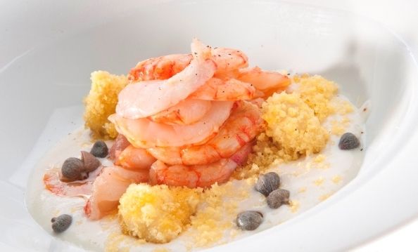2013: Pier-Angelini from Massimiliano and Raffaele Alajmo

Fulvio Pierangelini’s Passatina di ceci con gamberi [Chickpea purée with prawns] is one of the most quoted and often wickedly copied dishes in Italian modern cuisine. This is the right tribute to this chef, given in 2012 from the stage of Identità by the Alajmo brothers, with a dish that became the emblem of the following edition 
