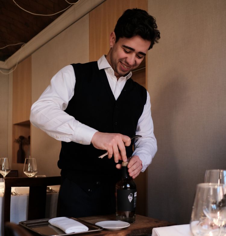 Federico Zanghi, sommelier (foto Hamza Tokmic - Tomato Studio)
