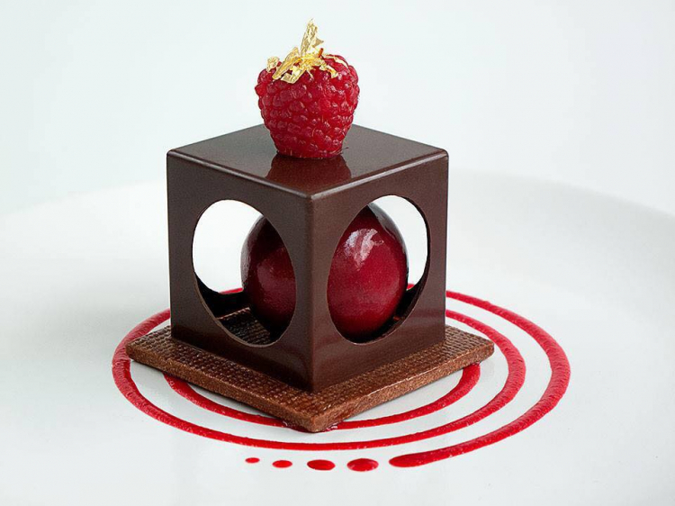 Raspberry chocolate cube box
