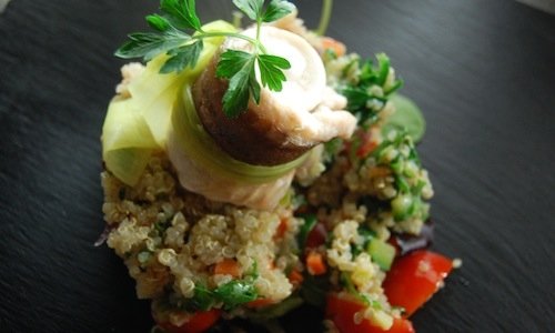 La Panzanella di quinoa con gallinella di mare cot