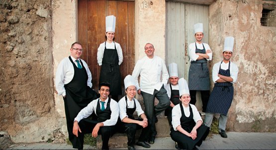 Pino Cuttaia e la sua squadra del ristorante La Ma