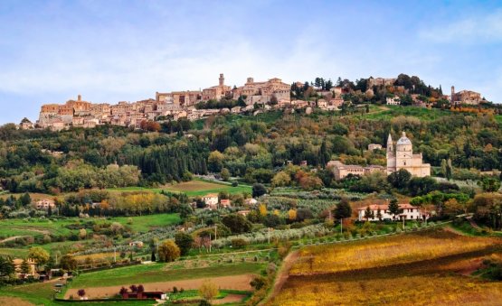 Montepulciano, un borgo medievale di bellezza stra