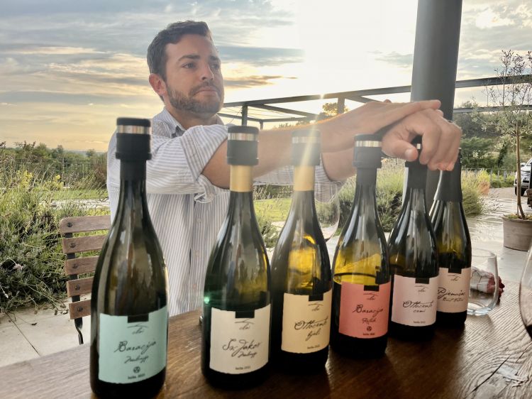 Tim Whitfield, enologo sudafricano della cantina Clai