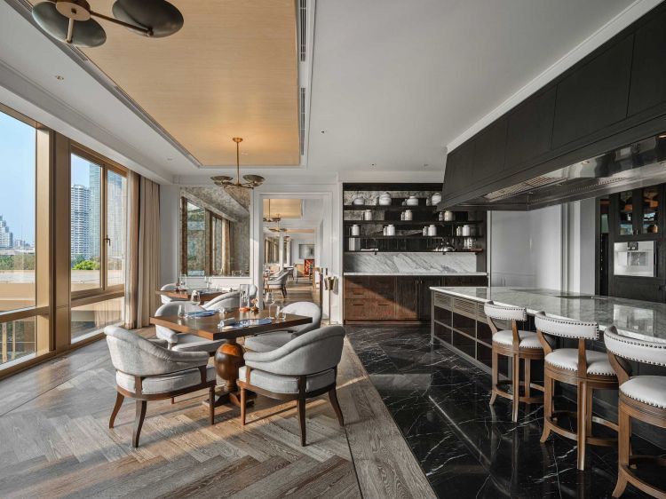 Particolare di sala del ristorante Cotè