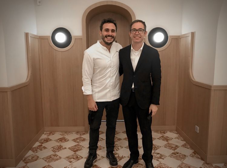 Riccardo Forapani con Denis Bretta, rispettivamente executive chef e maitre del Cavallino 

