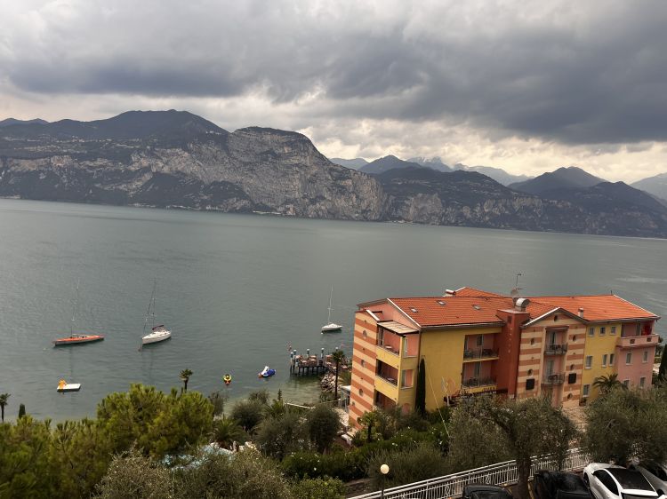 Vista sul Belfiore Park Hotel che contiene il Nin. L'anno prossimo il ristorante sarà rinnovato e trasformato
