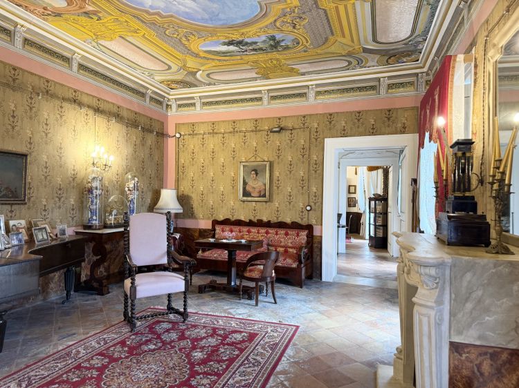 Particolare di Palazzo Acampora