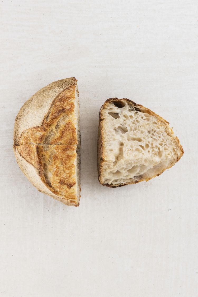 Bread (2015)
