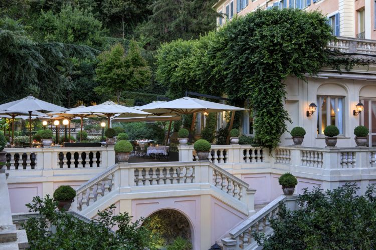 Le Jardin de Russie dell'Hotel de Russie a Roma. È uno dei ristoranti gestiti da Pierangelini negli hotel del gruppo Rocco Forte 
