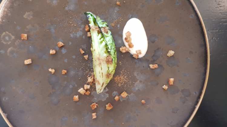 Cuore di lattuga e maionese di acciuga