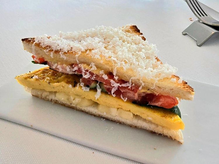 Pane, burro e uova
