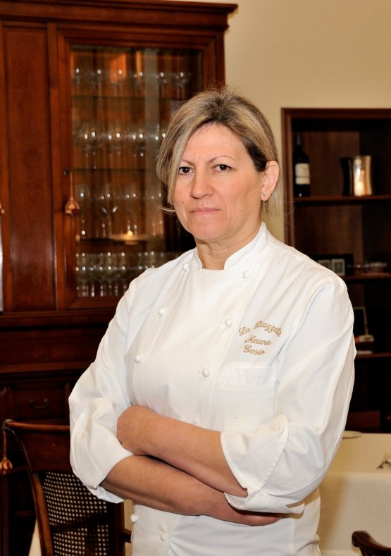 La cuoca Maura Grosio, già firma stellata della Piazzetta di Ferno, Varese