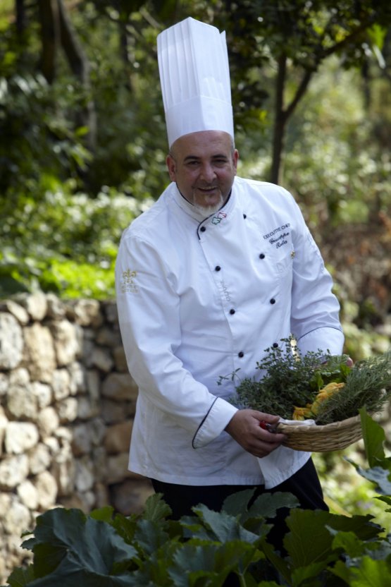 Giuseppe Resta, cuoco contadino al Caesar Augustus di Capri (Na)