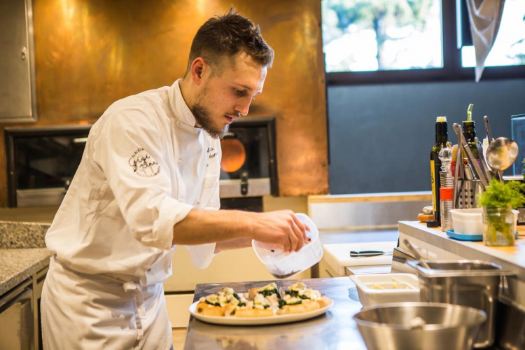 Il giovane pizzaiolo Alberto Morello, di Gigi Pipa