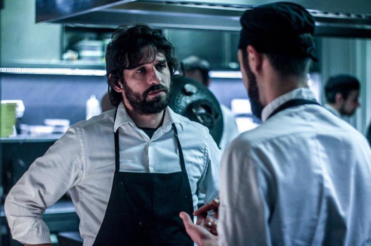 Matias Perdomo nella cucina di Contraste