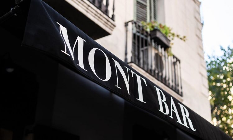 Il Mont Bar si trova in uno dei caratteristici inc