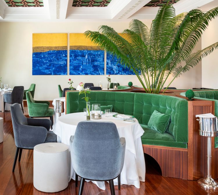 Uno scorcio della splendida sala ristorante del Principe di Belludia
