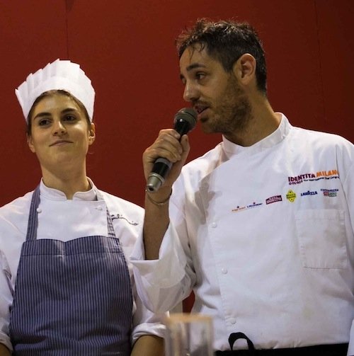 Domenico Della Salandra con Giulia Maia Serratto, chef di Taglio a Milano e instancabile nella 5 giorni di Host, al lavoro nell'Arca di Inoxpiu
