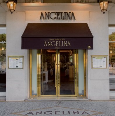 The entrance of Angelina, in 226 rue de Rivoli