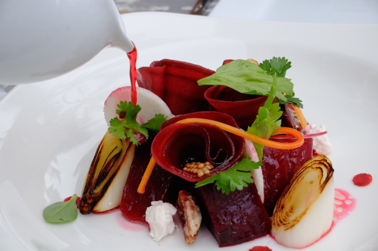 Beetroot salad in different textures