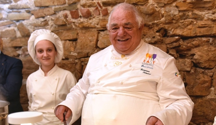 Lo chef Romano Tamani, insieme al fratello Carlo