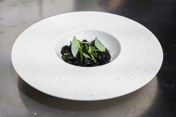 Lumaca alla bourguignonne di caviale