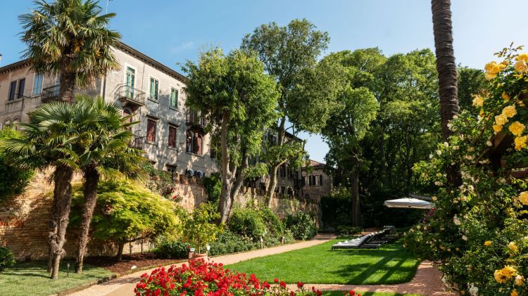 Il giardino segreto di Lorenzo Patarol all'interno del NH Collection Venezia Grand Hotel Palazzo dei Dogi