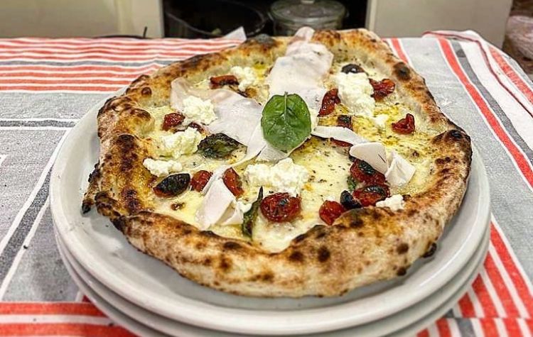 Archeologica, pizza de Dai Viola, Caramanico Terme (Pescara)