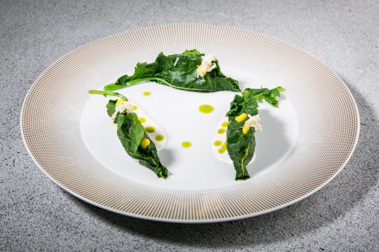 S-Foglia: broccoletti, maiale e mandorle