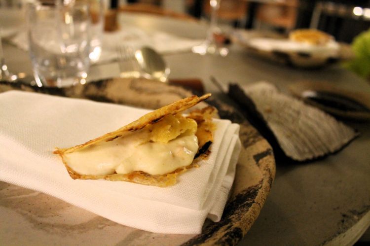 Taco di polenta con crema al Bagòss