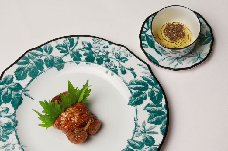 Il Canto della Quaglia: quaglia ripiena di salsiccia e cervello di vitello, chiusa e cotta sottovuoto e poi passata velocemente in pentola con olio