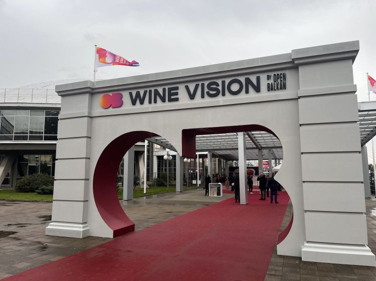 Un buon momento per andare a Belgrado sarà dal 22 al 24 novembre 2024, la 3 giorni di Wine Vision, assaggi delle cantine più importanti dei Balcani e dell'Est Europa