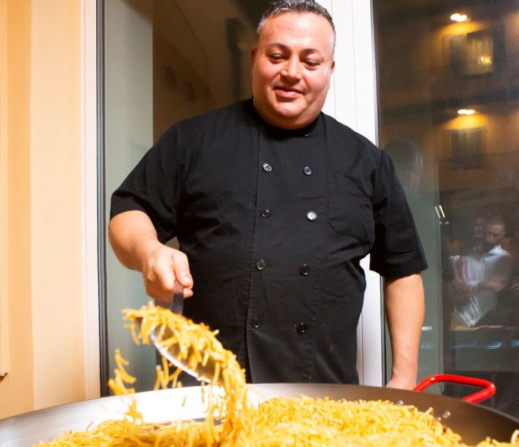 Lo chef Alberto Rodriguez
