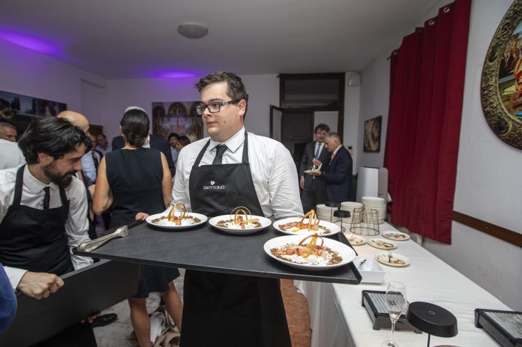 Il cocktail party di fine cerimonia era&nbsp;firmato Chicco Cerea (DaVittorio) e Massimiliano Cangelli (Tavolo Unico)

