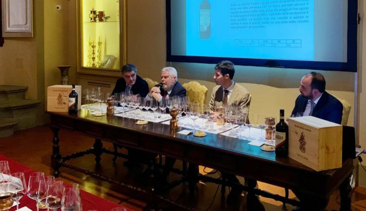 L'intervento del marchese Bernardo Gondi, al tavolo con Gabriele Gorelli e Gerardo Gondi
