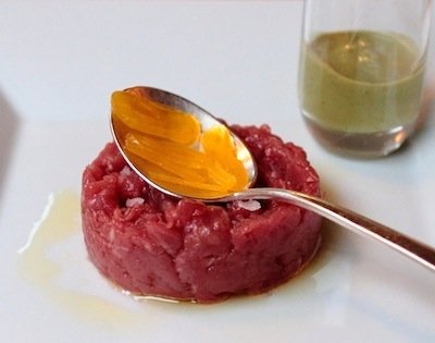 Razza piemontese, at the roots of great tartare (photo by Passione Gourmet)